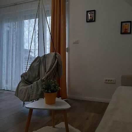 Elegant Inn Gospić Екстериор снимка
